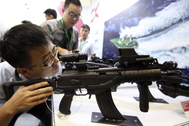 Hà Nội: Nhiều vũ khí hiện đại được giới thiệu tại triển lãm an ninh