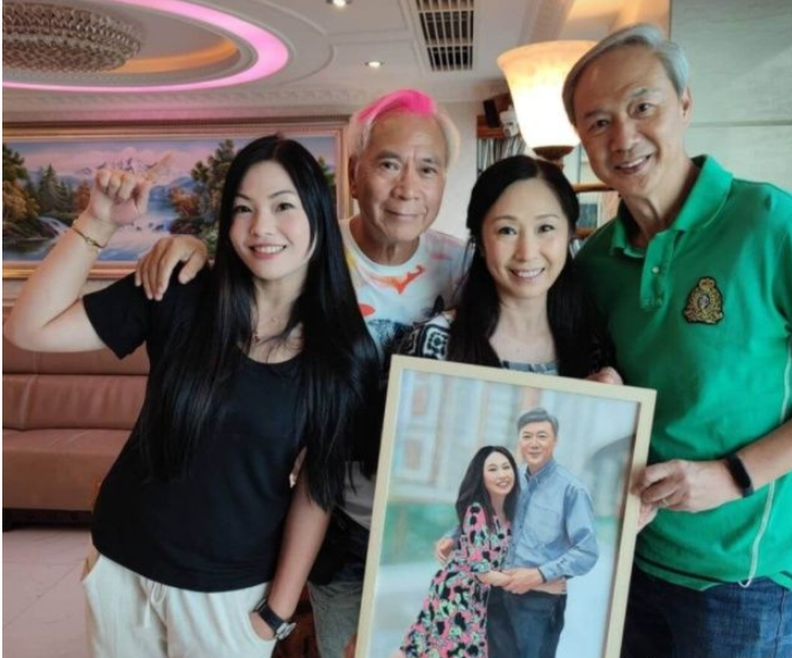 71 tuổi, tài tử Ỷ thiên đồ long ký hạnh phúc bên vợ kém 40 tuổi - 4