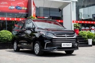 Đối thủ của Innova Cross giảm giá kỷ lục tại đại lý, rẻ hơn SUV hạng A