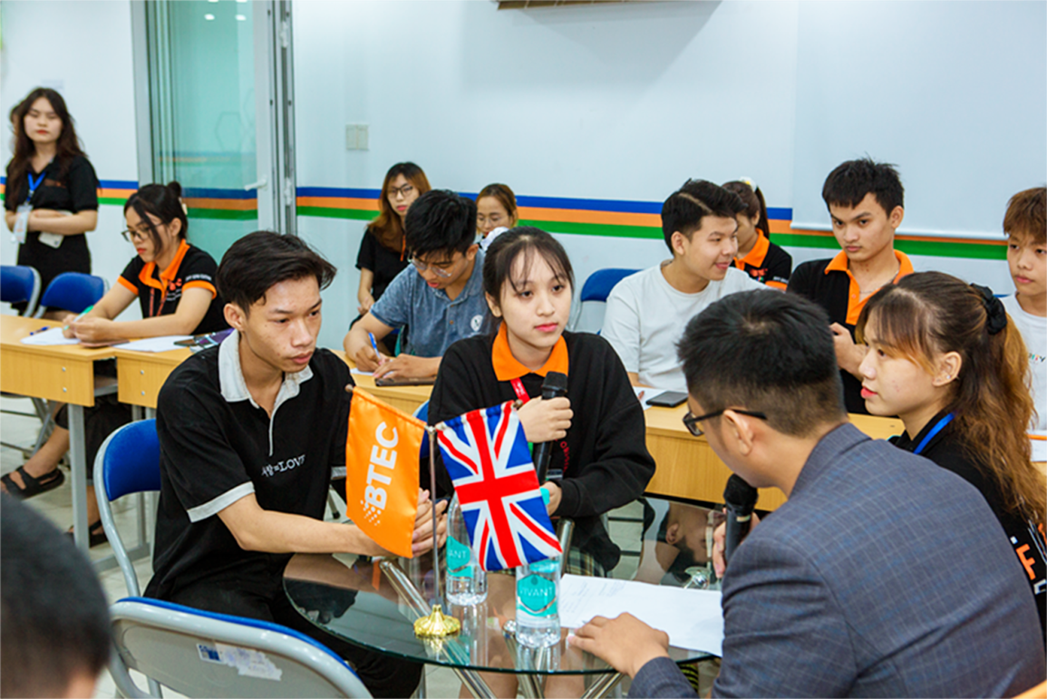 Cách học từ trải nghiệm của sinh viên Cao Đẳng Anh Quốc BTEC FPT - 4 Cách học từ trải nghiệm của sinh viên Cao Đẳng Anh Quốc BTEC FPT - 4