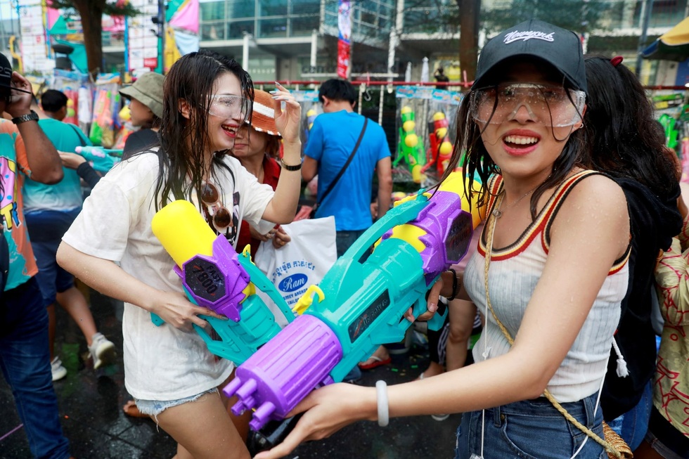 Thấy gì từ việc Lạng Sơn thu gần 1.000 tỷ đồng từ lễ hội lớn nhất của tỉnh? - 5 Thấy gì từ việc Lạng Sơn thu gần 1.000 tỷ đồng từ lễ hội lớn nhất của tỉnh? - 5