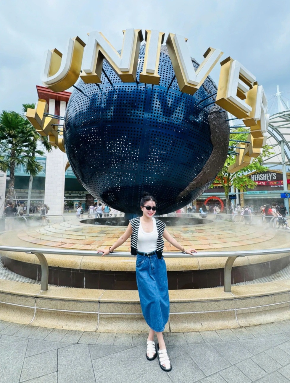Khách Việt chi chục triệu đến Singapore xem concert, ở khách sạn đắt đỏ - 4 Khách Việt chi chục triệu đến Singapore xem concert, ở khách sạn đắt đỏ - 4