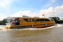 Tuyến buýt sông đầu tiên ở Sài Gòn chính thức hoạt động