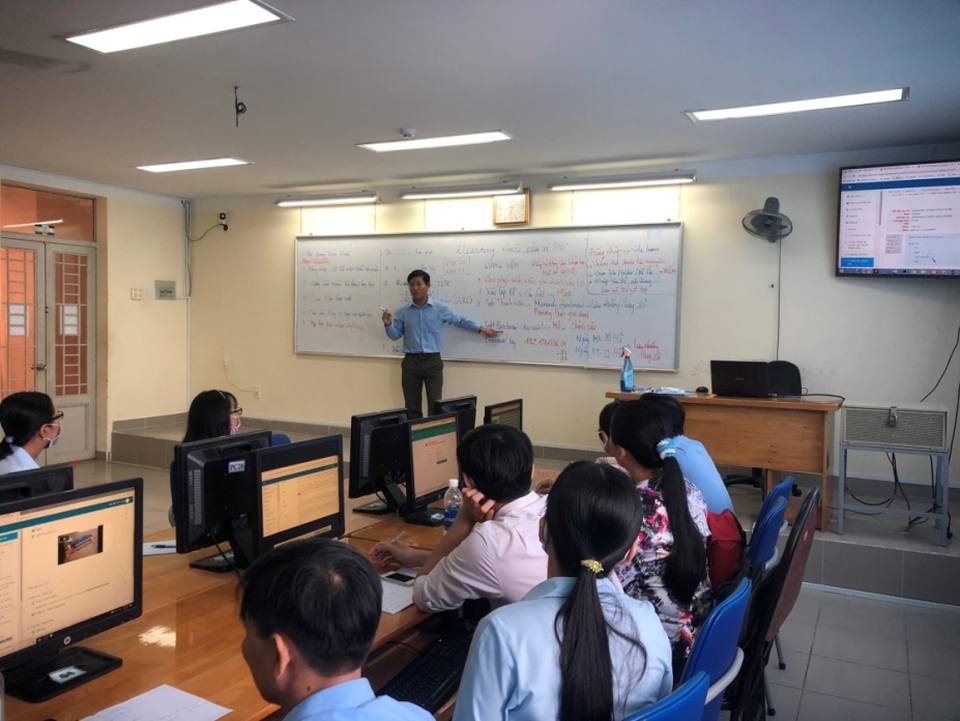 Trường Đại học Sư phạm Kỹ thuật Vĩnh Long ứng dụng điện toán đám mây trong quản lý và đào tạo - 2 Trường Đại học Sư phạm Kỹ thuật Vĩnh Long ứng dụng điện toán đám mây trong quản lý và đào tạo - 2