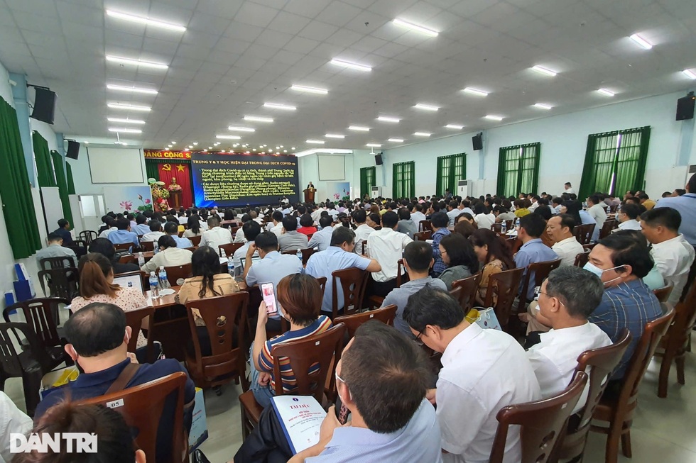 Viện Y dược học dân tộc TPHCM bị nhiều nhân viên khiếu nại: Lạ và buồn - 2 Viện Y dược học dân tộc TPHCM bị nhiều nhân viên khiếu nại: Lạ và buồn - 2