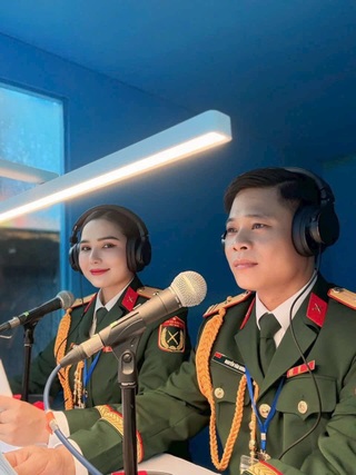 Nữ Thiếu tá có giọng đọc "chạm trái tim" ở A80: Xinh như hoa hậu, cao 1,7m - 2