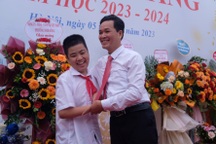 Nam sinh khuyết tật giành hàng loạt huy chương toán, tin học quốc tế