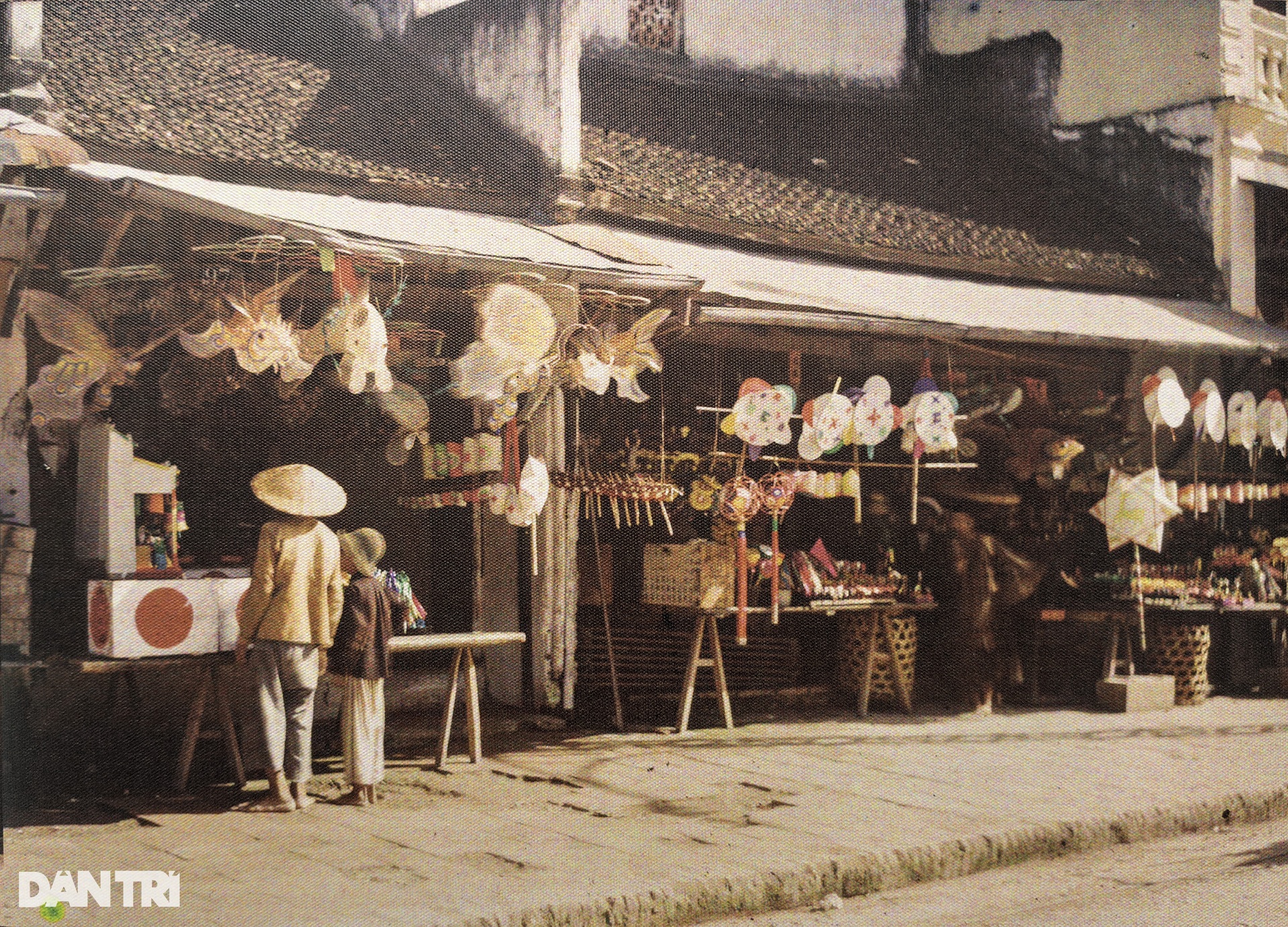 Diện mạo Hà Nội đầu thế kỷ 20 qua những bức ảnh màu đầu tiên - 7 Diện mạo Hà Nội đầu thế kỷ 20 qua những bức ảnh màu đầu tiên - 7