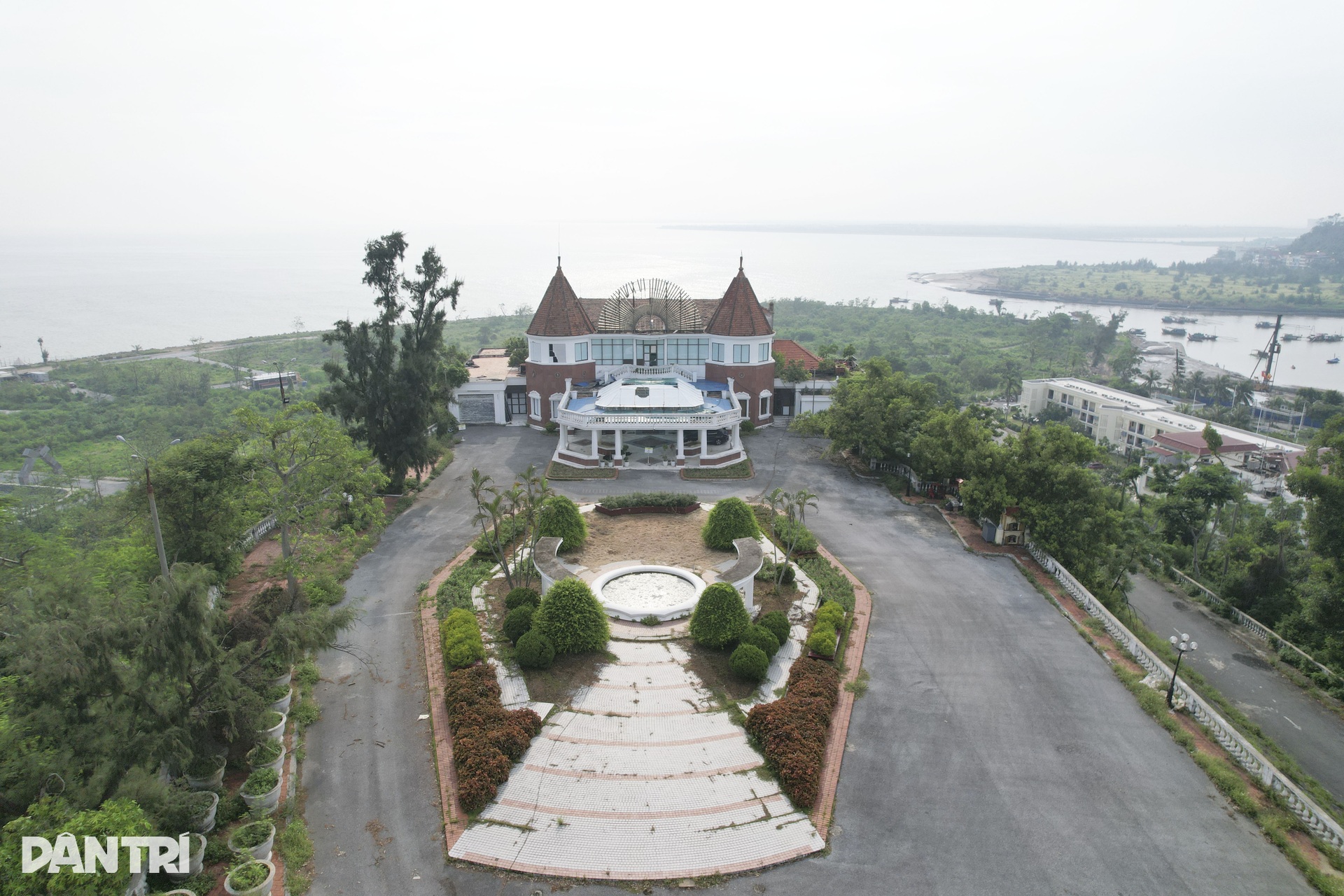 Casino Đồ Sơn - biểu tượng du lịch một thời của Hải Phòng bị bỏ hoang - 2