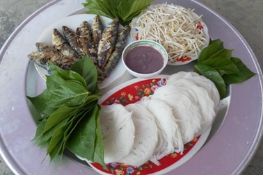 Bún lá làng Quỳnh