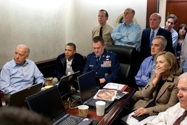 Vì sao ông Joe Biden từng thoát âm mưu ám sát của Osama bin Laden?