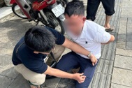 Giả danh cán bộ phòng công tác sinh viên để lừa nữ sinh
