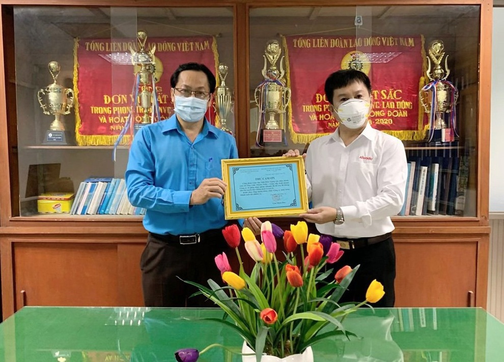 Aiwado trao tặng 10.000 sản phẩm sữa uống dinh dưỡng, chung tay cùng Việt Nam đi qua mùa dịch - 3 Aiwado trao tặng 10.000 sản phẩm sữa uống dinh dưỡng, chung tay cùng Việt Nam đi qua mùa dịch - 3