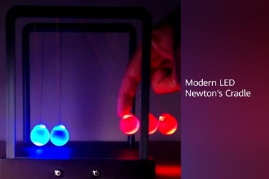 Những món đồ chơi khoa học “ảo diệu” khiến người lớn cũng phải thích mê!