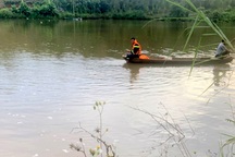 Bốn trẻ nhỏ tử vong thương tâm dưới hồ