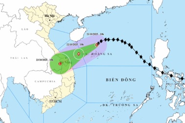 Bão Fengshen đổi hướng, khả năng đổ bộ đất liền nước ta sáng 23/10