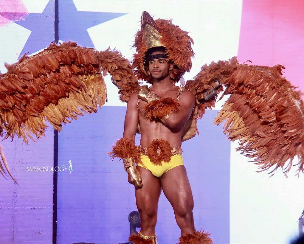 Loạt trang phục kiệm vải gây tranh cãi của thí sinh Nam vương Toàn cầu 2022 - 9