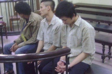 Giết người cướp tiền chơi game, tù hơn 10 năm