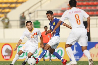 HLV Calisto ngại nói về U23 Malaysia