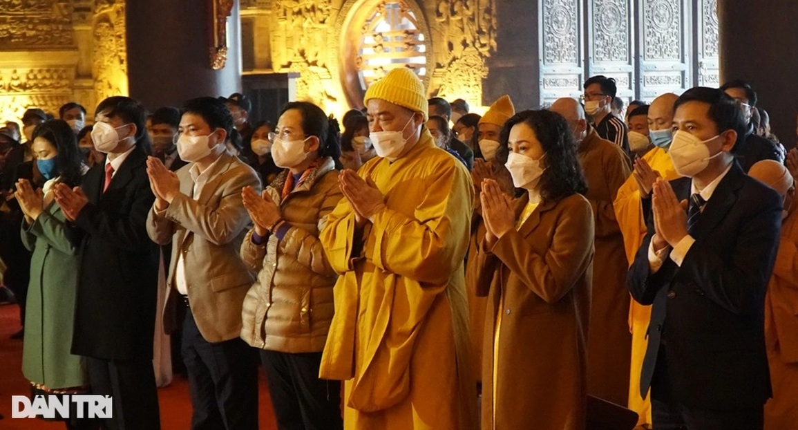Tổ chức các nghi lễ khai hội ở ngôi chùa lớn nhất thế giới - 4 Tổ chức các nghi lễ khai hội ở ngôi chùa lớn nhất thế giới - 4