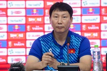 HLV Kim Sang Sik: "Cầu thủ Việt Nam đã thấu hiểu triết lý của tôi"