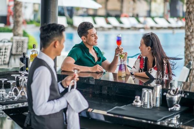 Bí quyết du lịch hè Nha Trang: chọn “thiên đường đảo ngọc” hay khám phá trung tâm thành phố vịnh? - Ảnh 3. Bí quyết du lịch hè Nha Trang: chọn “thiên đường đảo ngọc” hay khám phá trung tâm thành phố vịnh? - Ảnh 3.