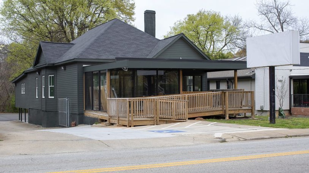 Quán cà phê đẹp như tranh, phủ xanh không gian bằng hệ thực vật phong phú - 1 Quán cà phê đẹp như tranh, phủ xanh không gian bằng hệ thực vật phong phú - 1