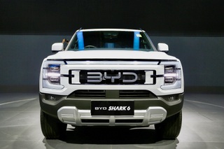Cận cảnh BYD Shark 6, bán tải Trung Quốc 430 mã lực cạnh tranh Ford Ranger - 1
