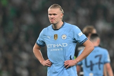 Erling Haaland lập kỷ lục tệ hại, gặp ác mộng ở các trận chung kết