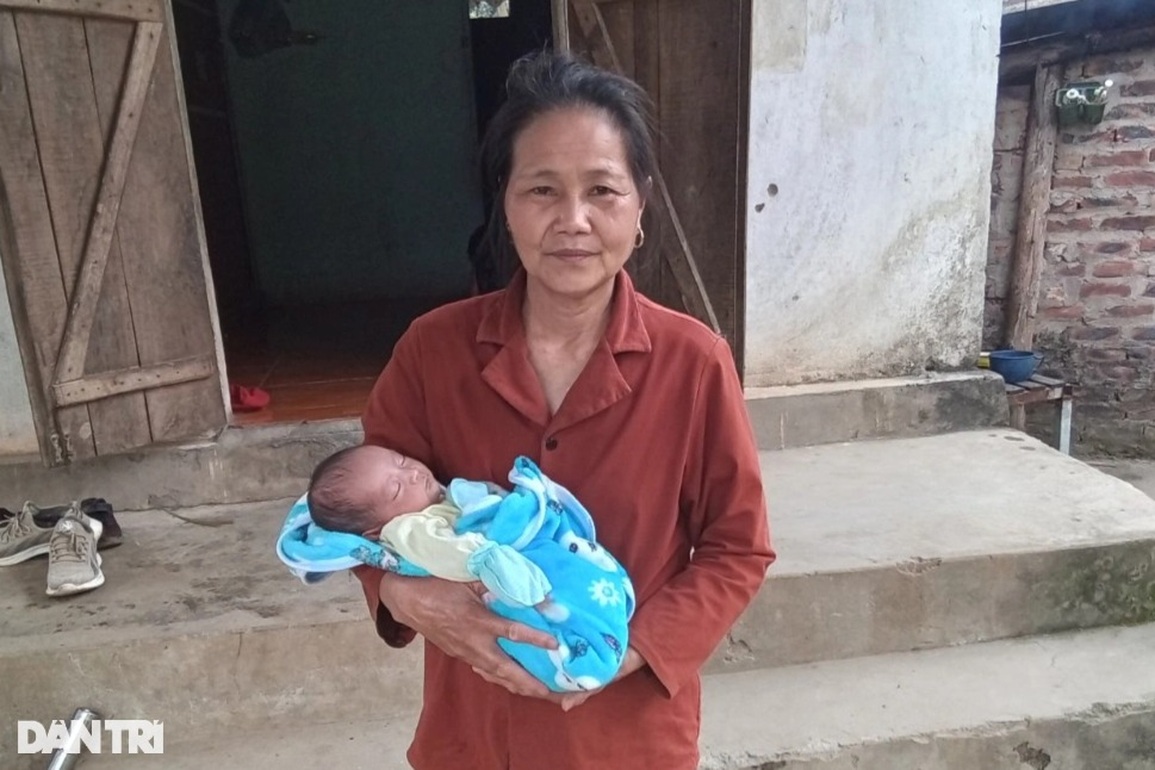Bác sĩ bệnh viện Bạch Mai kêu gọi chung tay cứu sản phụ ở trước cửa tử - 7 Bác sĩ bệnh viện Bạch Mai kêu gọi chung tay cứu sản phụ ở trước cửa tử - 7