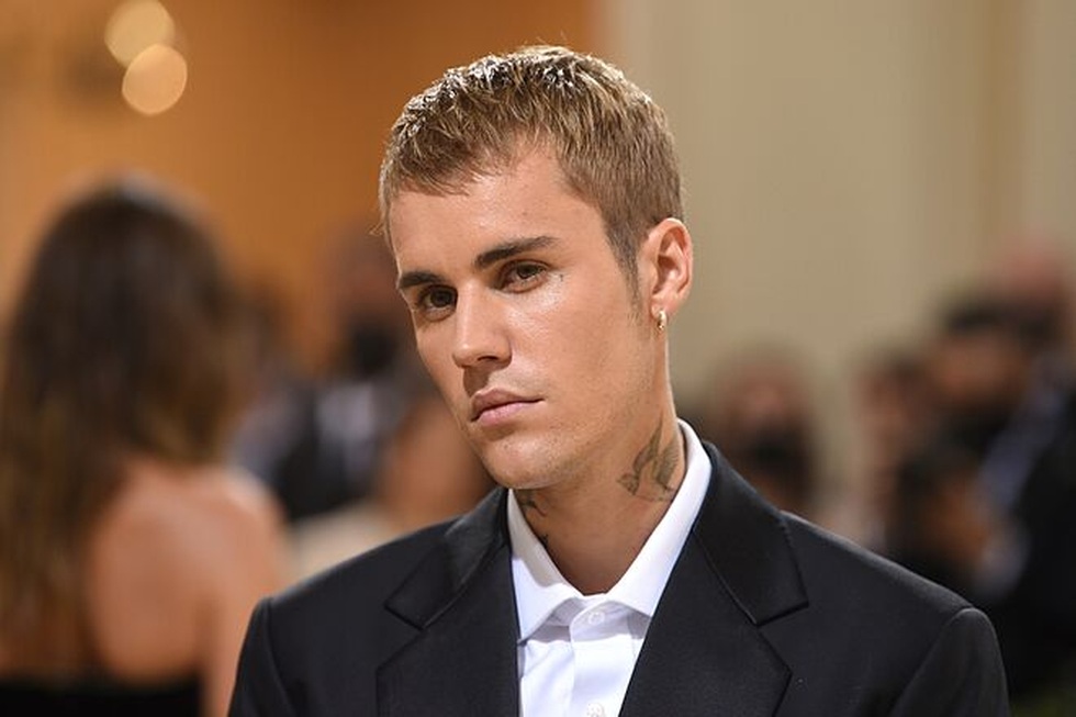 Bi kịch của Justin Bieber và chiếc phao cứu sinh mang tên tình yêu - 1 Bi kịch của Justin Bieber và chiếc phao cứu sinh mang tên tình yêu - 1