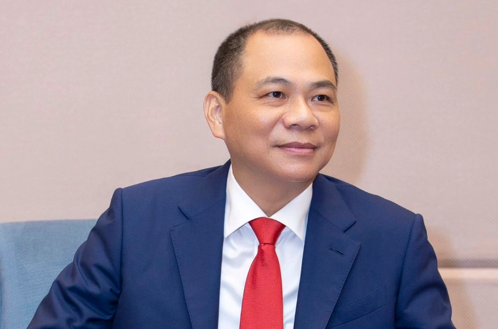 Cổ phiếu Vingroup tăng kịch trần, tài sản tỷ phú Vượng gần ngưỡng 11 tỷ USD - 1 Cổ phiếu Vingroup tăng kịch trần, tài sản tỷ phú Vượng gần ngưỡng 11 tỷ USD - 1