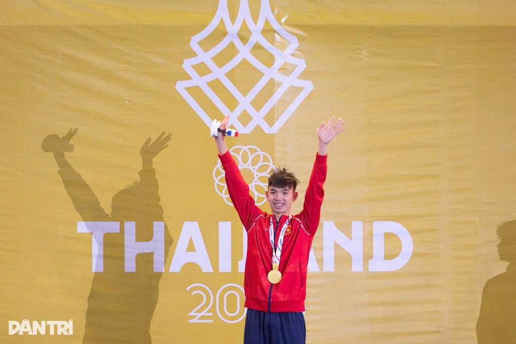 Huy Hoàng: “Tôi may mắn thi đấu trong giai đoạn bơi Việt Nam rất mạnh” - 1 Huy Hoàng: “Tôi may mắn thi đấu trong giai đoạn bơi Việt Nam rất mạnh” - 1