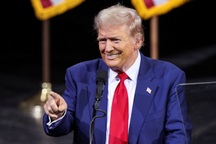 Ông Trump tuyên bố không tranh luận lần hai với bà Harris