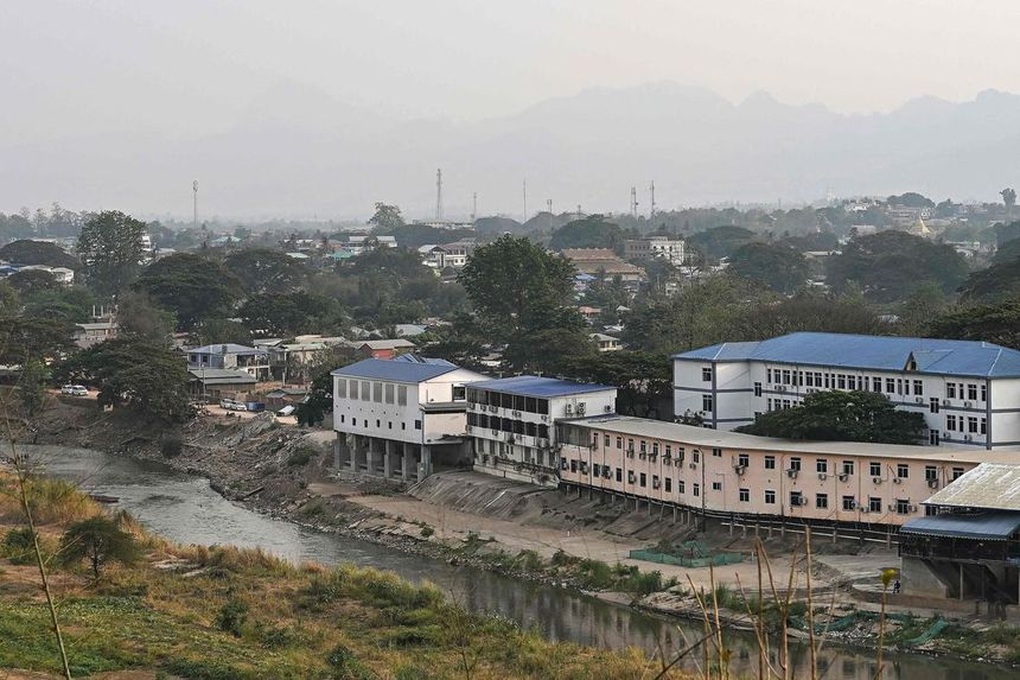 Thái Lan tìm ra cách mới đối phó với hang ổ lừa đảo ở biên giới Myanmar - 1 Thái Lan tìm ra cách mới đối phó với hang ổ lừa đảo ở biên giới Myanmar - 1
