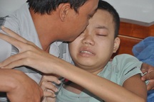 "Bố mẹ giấu nhưng con biết con... sắp chết rồi !"