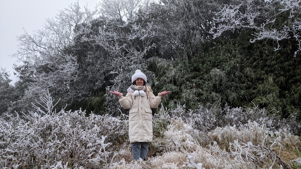 Nhiệt độ xuống dưới 1 độ C, đồ dùng sinh hoạt của người dân bị 