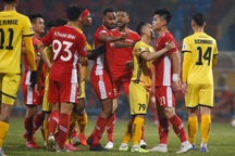 V-League 2021 khó lường ngay từ những vòng đấu mở màn