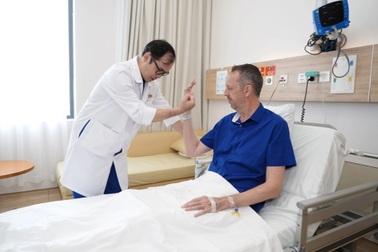 Vinmec thu hút nhiều người nước ngoài đến thăm khám sức khỏe