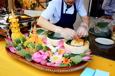 Thú vị lễ hội Sen Huế “truyền thuyết một loài hoa”