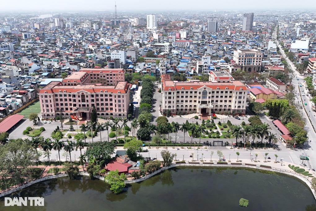 Nam Định chấn chỉnh việc lơ là nhiệm vụ, thờ ơ, vô cảm với người dân - 1 Nam Định chấn chỉnh việc lơ là nhiệm vụ, thờ ơ, vô cảm với người dân - 1