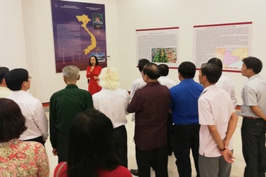 Lần đầu tiên triển lãm tư liệu về Hà Nội trên đất Bạc Liêu