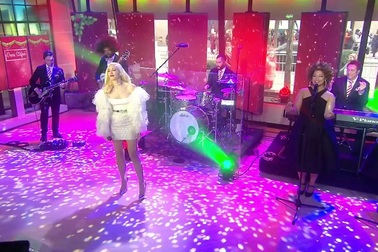 Gwen Stefani - Santa Baby