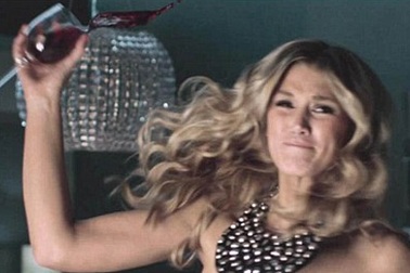 Delta Goodrem - Brian McFadden “ăn miếng trả miếng”