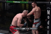 Lộ diện võ sĩ đầu tiên giành chiến thắng knock-out ở UFC năm 2022