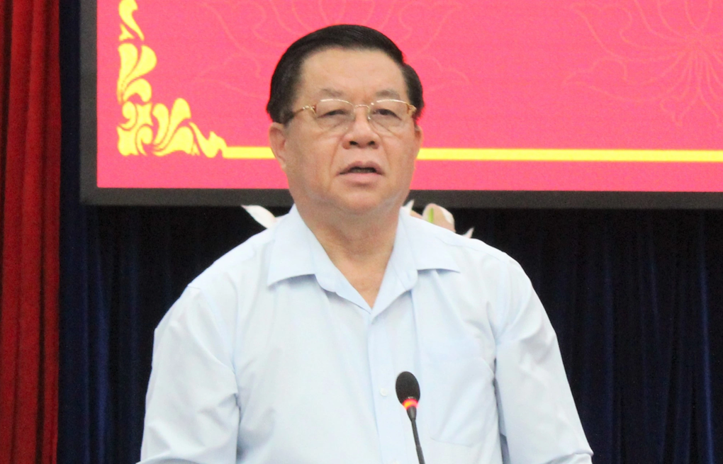 Cán bộ chức vụ càng cao càng phải nêu gương - 2 Cán bộ chức vụ càng cao càng phải nêu gương - 2