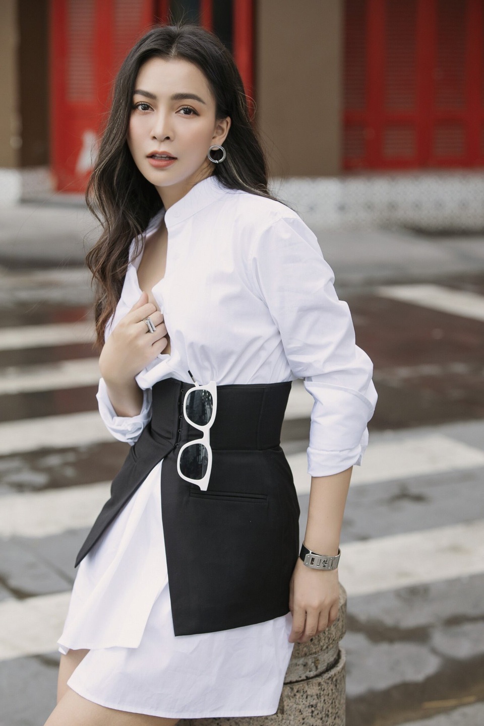 Quán quân Bolero 2018 Trần Mỹ Ngọc khoe nhẫn đính hôn tiền tỷ - 2 Quán quân Bolero 2018 Trần Mỹ Ngọc khoe nhẫn đính hôn tiền tỷ - 2