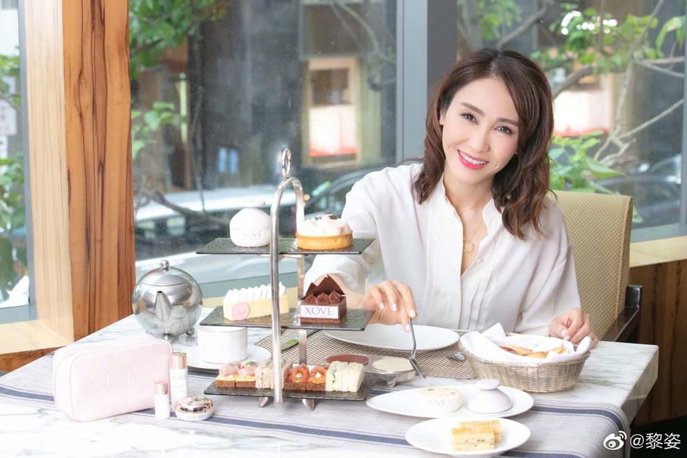 Nữ thần sắc đẹp TVB Lê Tư sở hữu khối tài sản 100 triệu USD - 10 Nữ thần sắc đẹp TVB Lê Tư sở hữu khối tài sản 100 triệu USD - 10