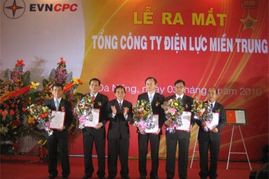 Ra mắt Tổng công ty điện lực miền Trung 