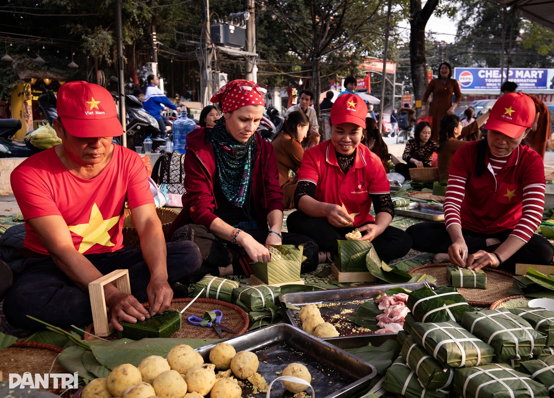 Độc giả mang mùa xuân khắp đất nước lan tỏa trên báo Dân trí - 15 Độc giả mang mùa xuân khắp đất nước lan tỏa trên báo Dân trí - 15